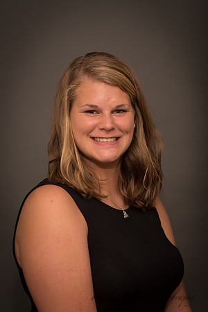 Kelsey-Senior-19.jpg