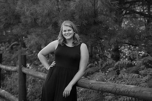 Kelsey-Senior-60.jpg