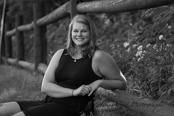 Kelsey-Senior-84.jpg