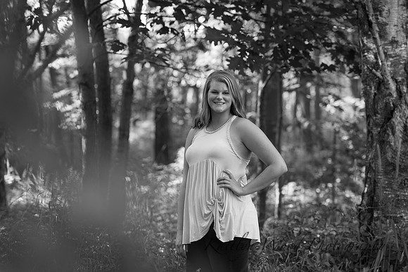 Kelsey-Senior-325.jpg