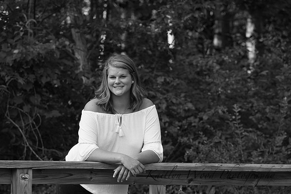 Kelsey-Senior-512.jpg