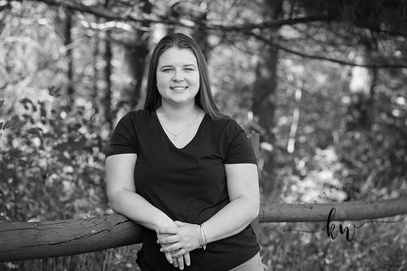 Lily Senior 2019-110.jpg