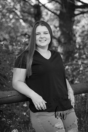 Lily Senior 2019-147.jpg
