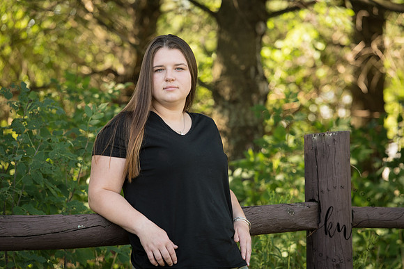Lily Senior 2019-161.jpg