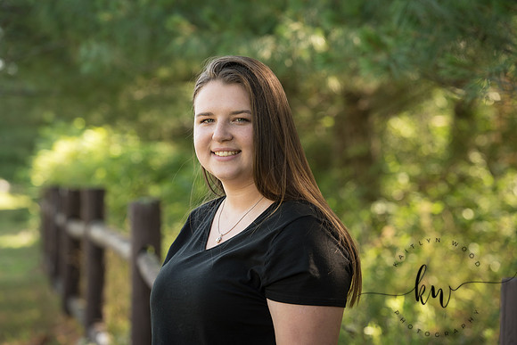 Lily Senior 2019-180.jpg