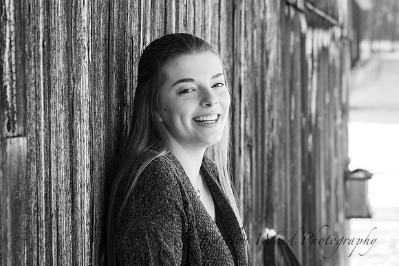 Victoria-Senior-3.jpg