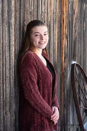 Victoria-Senior-11.jpg