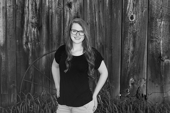 Makayla-Senior-9.jpg