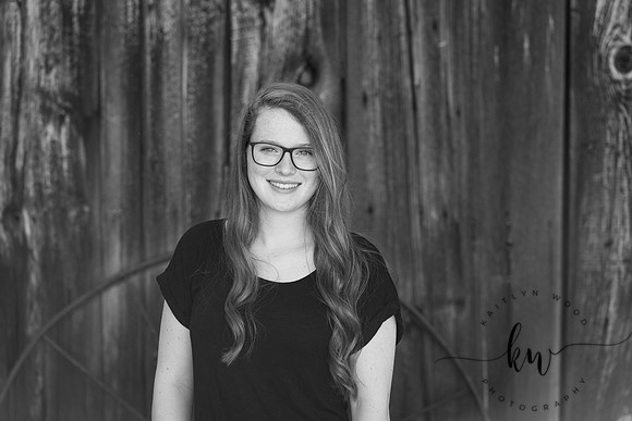 Makayla-Senior-12.jpg