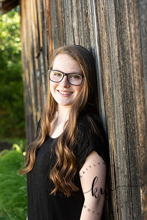 Makayla-Senior-14.jpg
