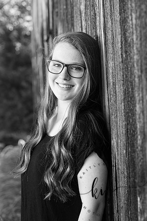 Makayla-Senior-22.jpg
