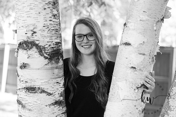 Makayla-Senior-103.jpg