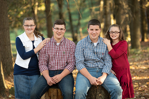Derek, Dalton, Alivia and Abigail 2019-718.jpg
