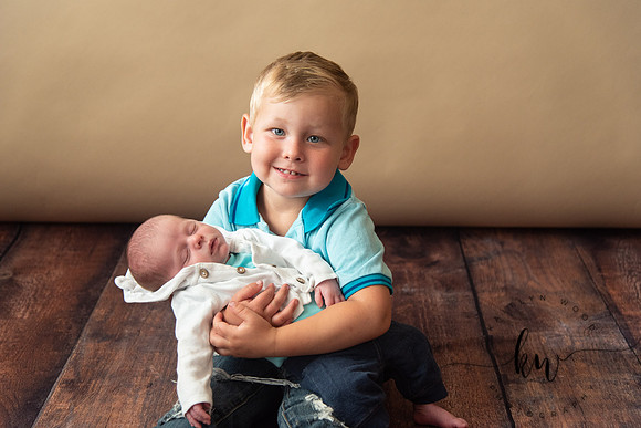 Jaxtyn-Newborn-32.jpg