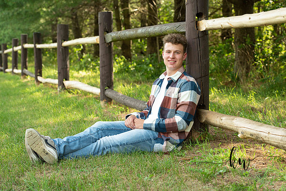 Noah-Senior-59.jpg