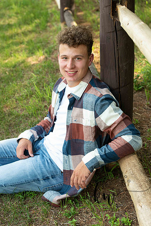Noah-Senior-62.jpg
