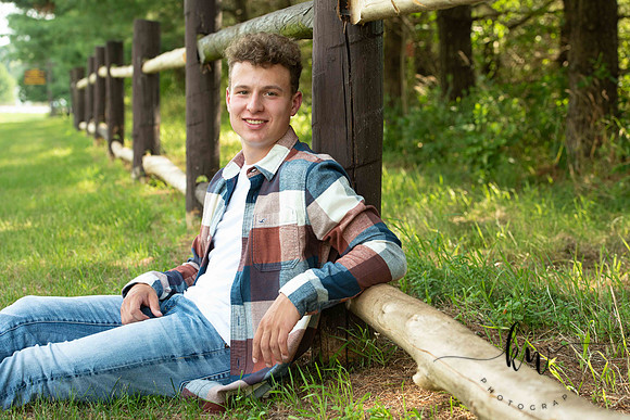 Noah-Senior-71.jpg