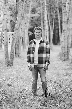 Noah-Senior-115.jpg