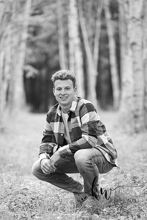 Noah-Senior-135.jpg