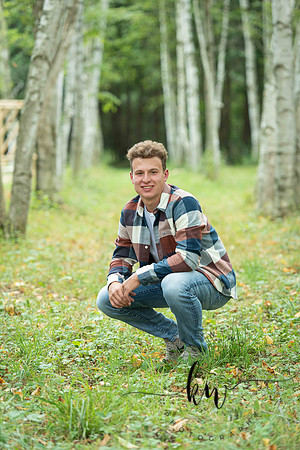 Noah-Senior-143.jpg