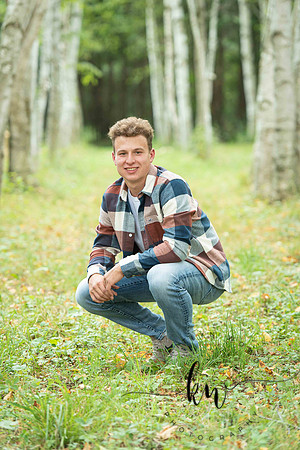 Noah-Senior-145.jpg
