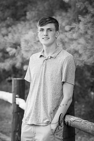Cory-Senior-17.jpg
