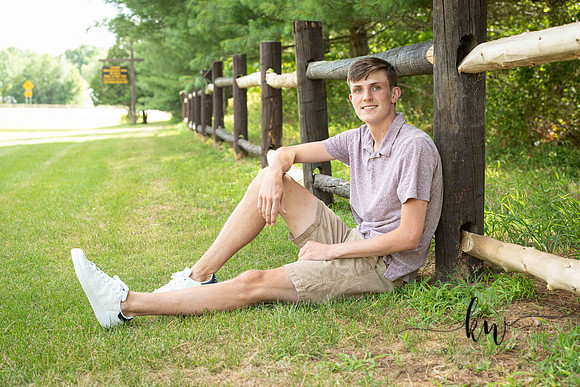 Cory-Senior-24.jpg