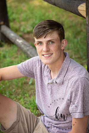 Cory-Senior-43.jpg
