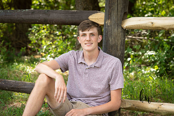 Cory-Senior-52.jpg