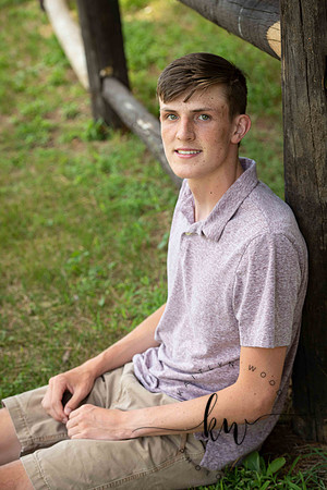 Cory-Senior-61.jpg