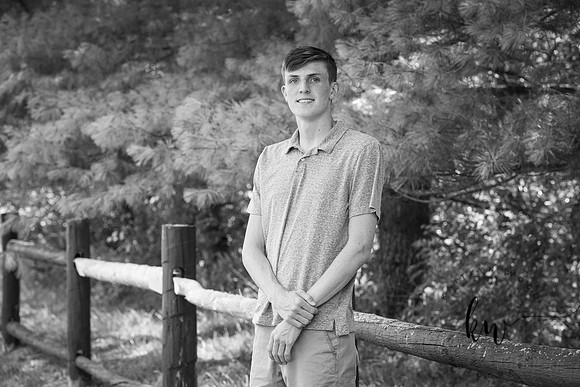 Cory-Senior-89.jpg