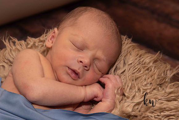 Easton-Newborn -452.jpg